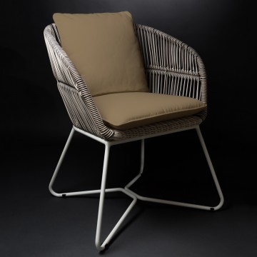 Poltroncina design Virgo...