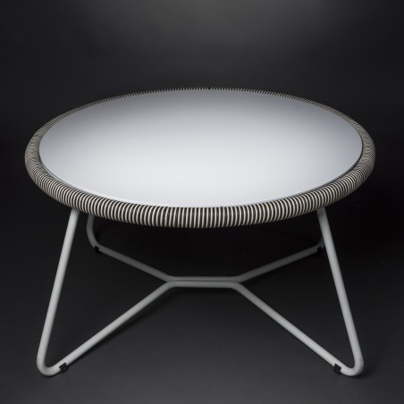 Tavolino design Virgo per esterno